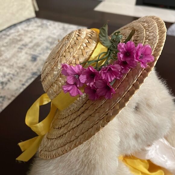 R. Dakin Rabbit Hare in Yellow Sun Dress, Straw Hat and Bow Excellent Condition - Picture 6 of 12